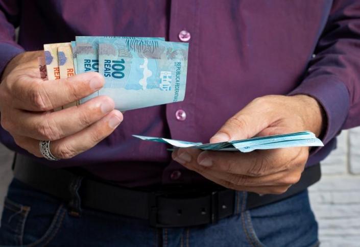 Salário mínimo oficial em 2026: veja qual é e faça as contas