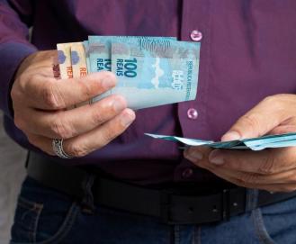 Salário mínimo oficial em 2026: veja qual é e faça as contas